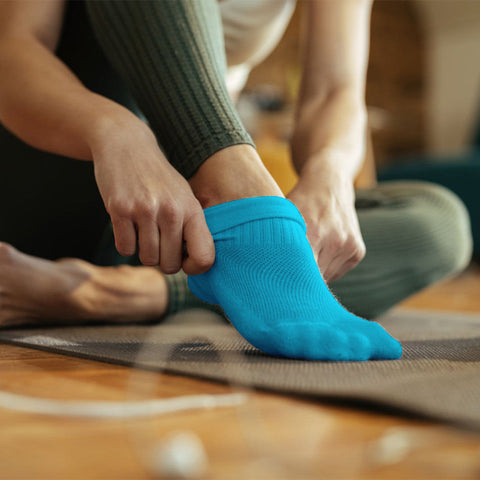 Overt Diabetic Cotton Blend Ankle Socks for Optimal Circulatory Flow 3 Pairs By Curative Diagnostics